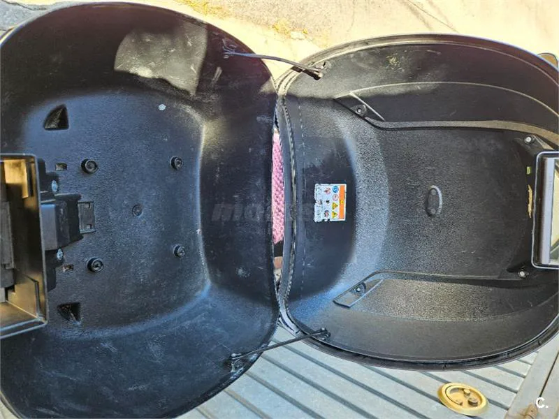 Honda SH300i – Vista 11