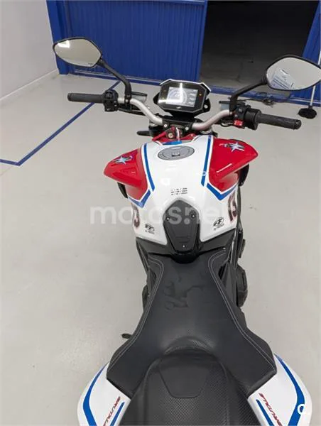 MV Agusta BRUTALE – Vista 6