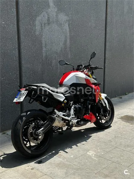 BMW F 900 R – Vista 2