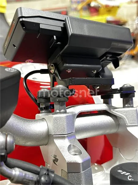 BMW F 900 R – Vista 7