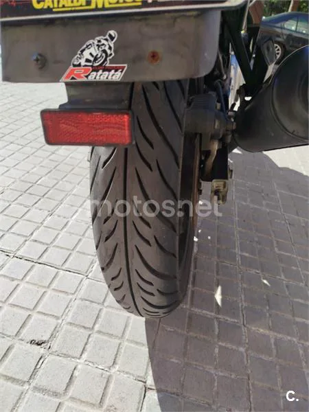 Suzuki GS 500F – Vista 7