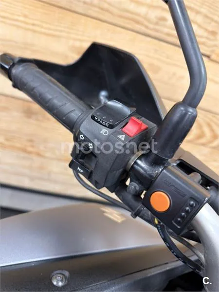 Suzuki V-Strom 650 – Vista 12