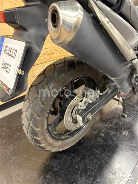 Suzuki V-Strom 650 – Vista 19