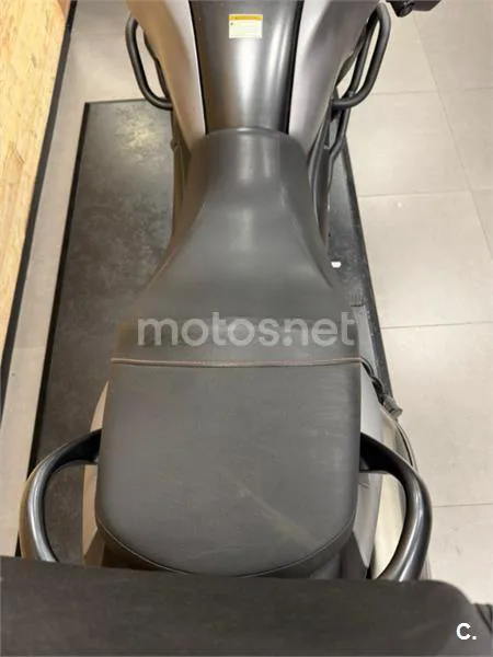 Suzuki V-Strom 650 – Vista 21