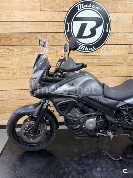 Suzuki V-Strom 650 – Vista 25