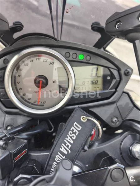 Kawasaki Z 750 – Vista 5