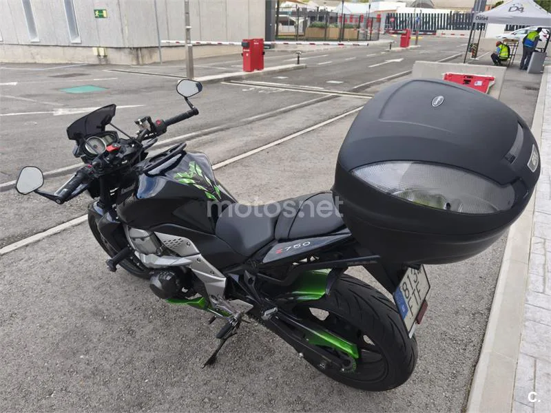 Kawasaki Z 750 – Vista 10