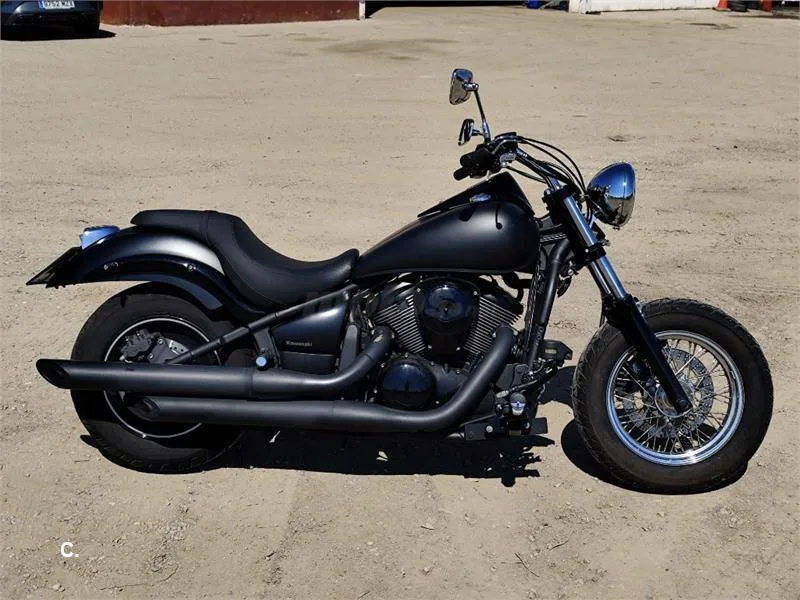 Kawasaki VN 900 Classic Special Edition – Vista 4