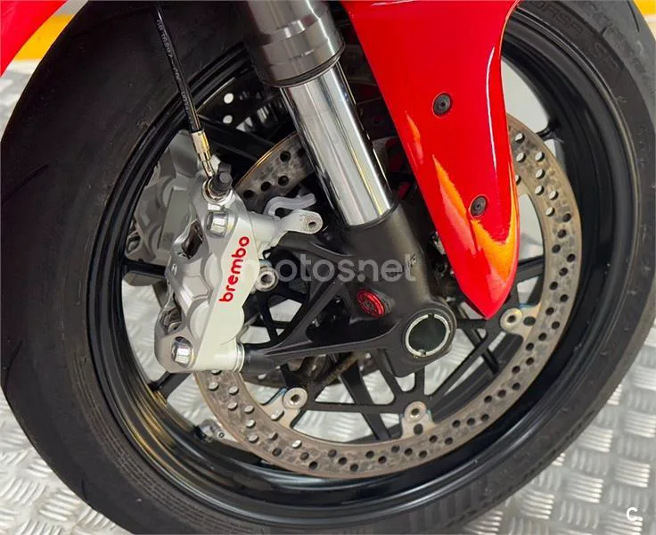 Ducati Panigale V4 – Vista 12