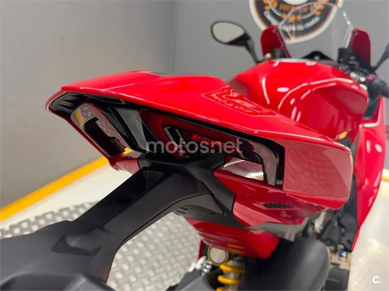 Ducati Panigale V4 – Vista 14