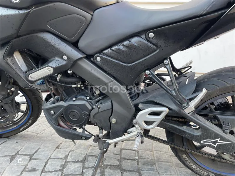 Yamaha MT-125 – Vista 4