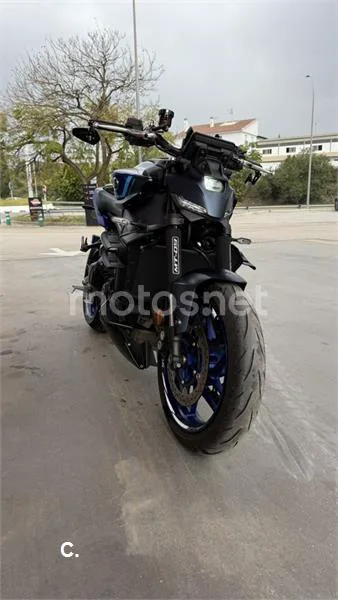 Yamaha MT-09 – Vista 4