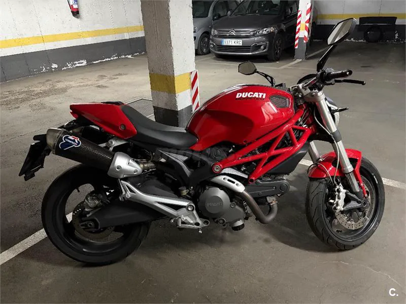 Ducati Monster 696 – Vista 2