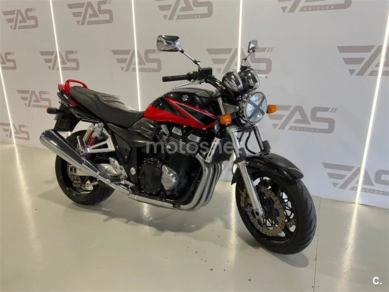 Suzuki GSX 1400 – Vista 5