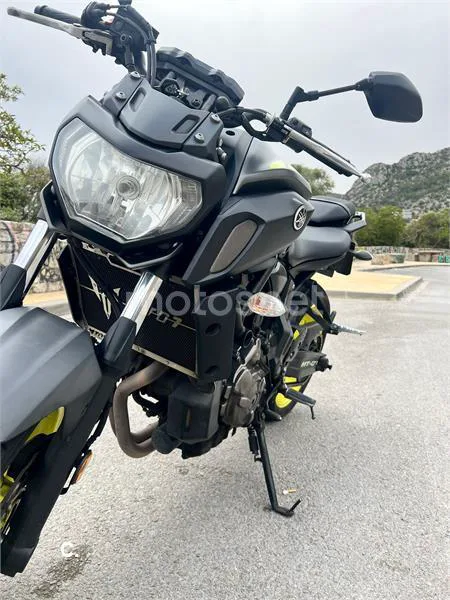 Yamaha MT-07 – Vista 2