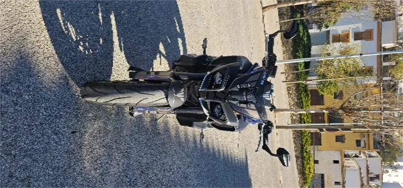 Yamaha MT-10 – Vista 3