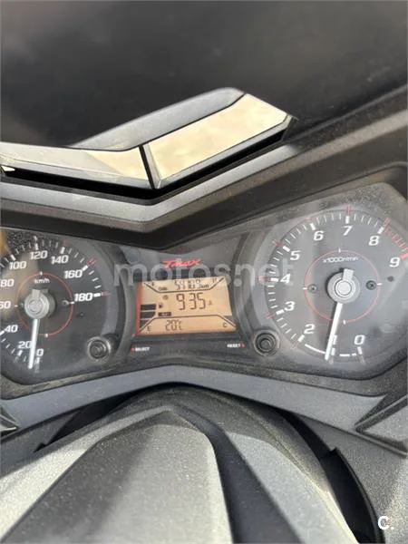 Yamaha TMAX 530 – Vista 2