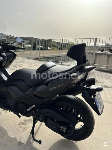 Yamaha TMAX 530 – Vista 3