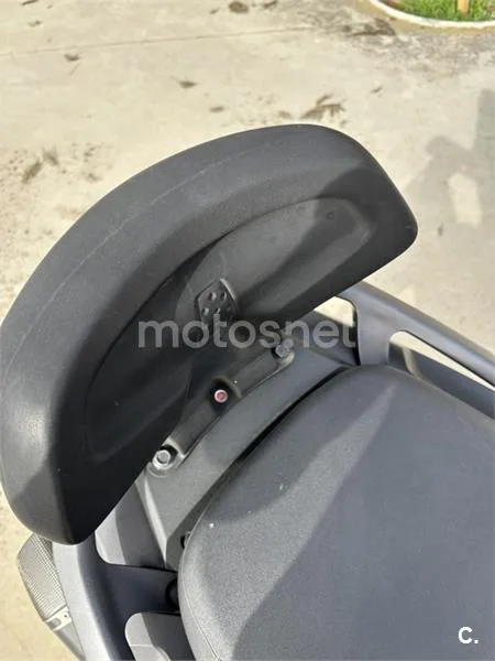 Yamaha TMAX 530 – Vista 4