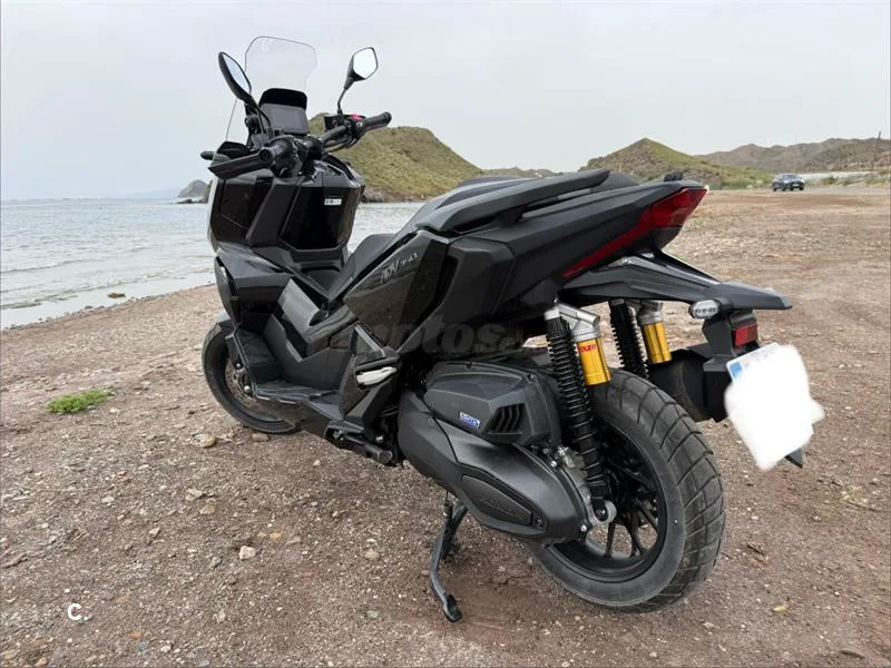 Honda ADV 350 – Vista 9