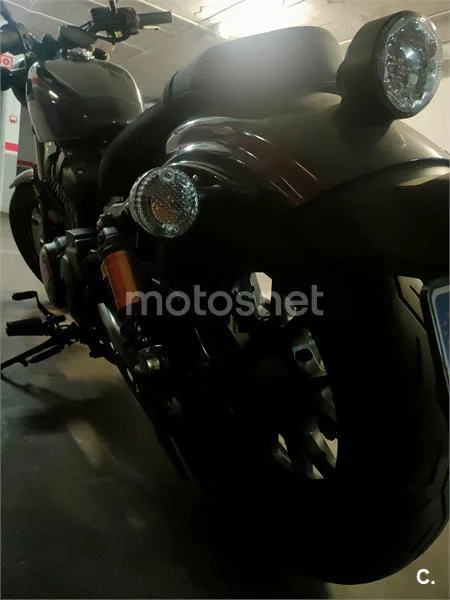 Yamaha XV 950R – Vista 6