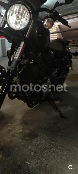 Yamaha XV 950R – Vista 9