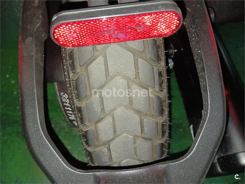 Indian Scout – Vista 12