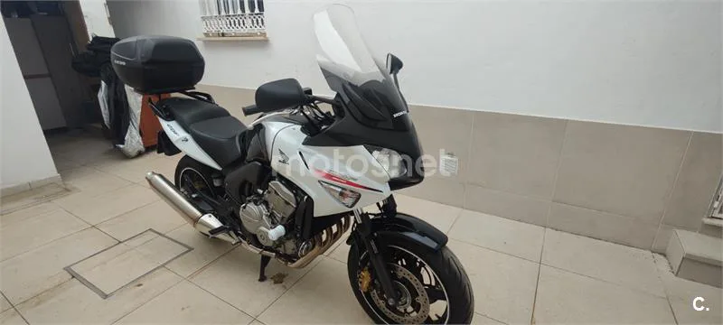 Honda CBF 600S – Vista 2