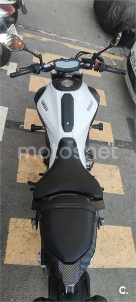 Yamaha MT-07 – Vista 10