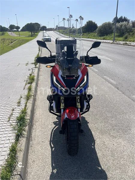 Honda X-ADV – Vista 4