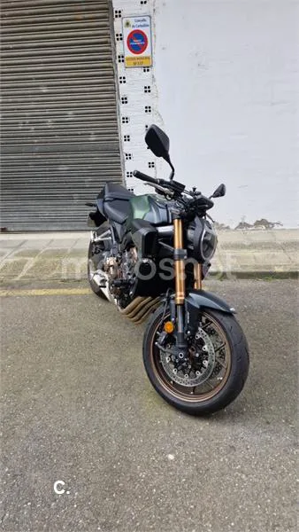 Honda CB 650 R – Vista 5