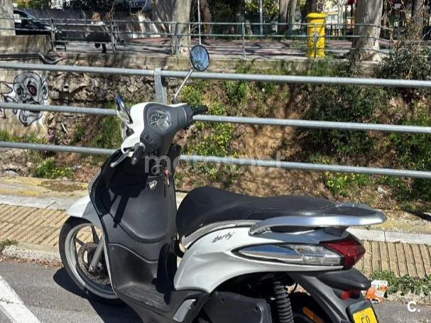 Piaggio Liberty 1400 € 2018 Barcelona - 1