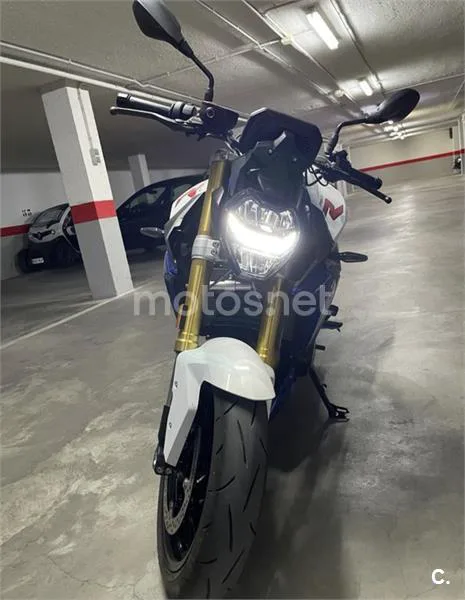 BMW F 900 R – Vista 2