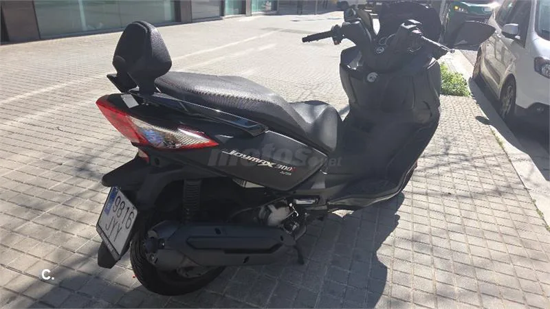 SYM Joymax 300 – Vista 7