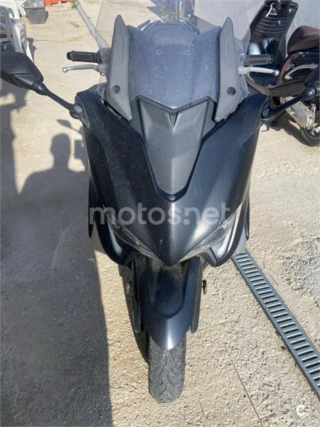 Yamaha TMAX 530 – Vista 3