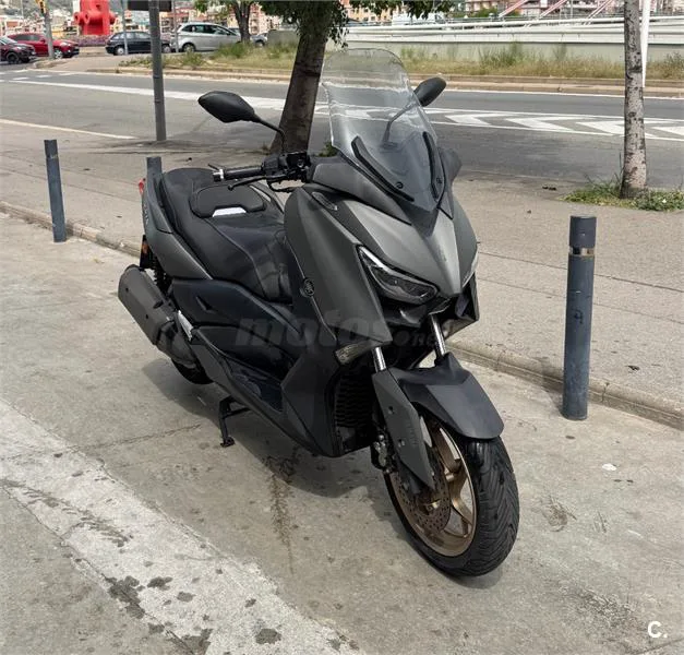 Yamaha XMAX 300 – Vista 2
