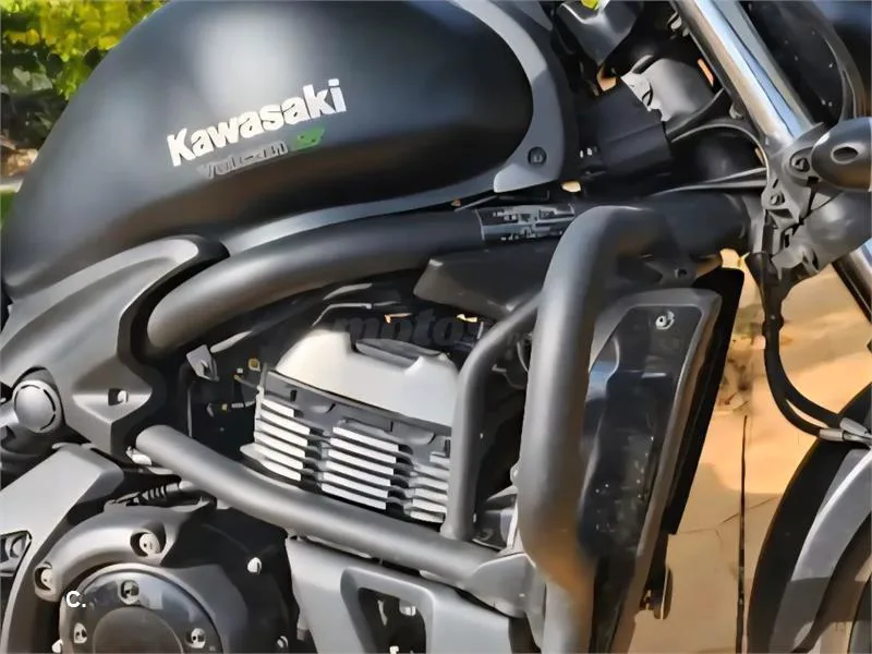 Kawasaki Vulcan S – Vista 6