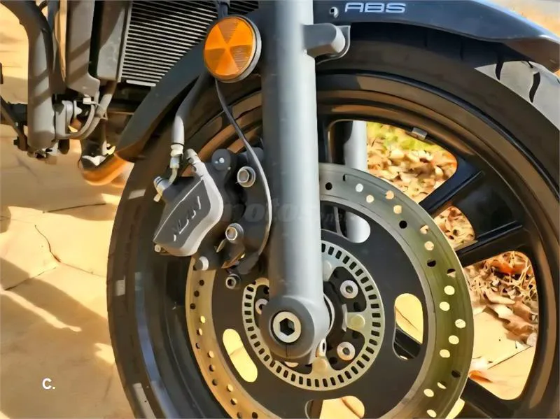 Kawasaki Vulcan S – Vista 8