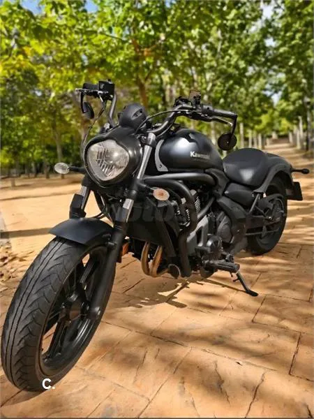 Kawasaki Vulcan S – Vista 9