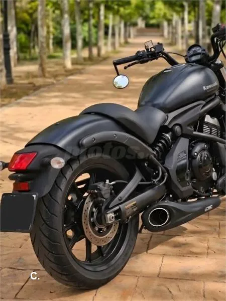 Kawasaki Vulcan S – Vista 10