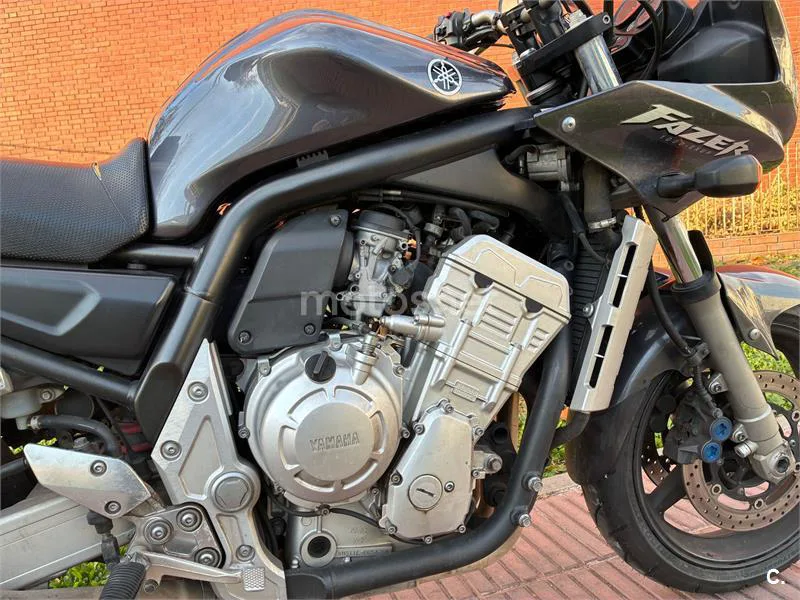 Yamaha FZ1 S FAZER – Vista 20