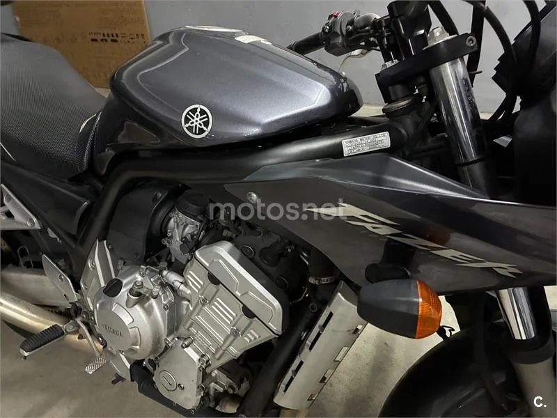 Yamaha FZ1 S FAZER – Vista 3