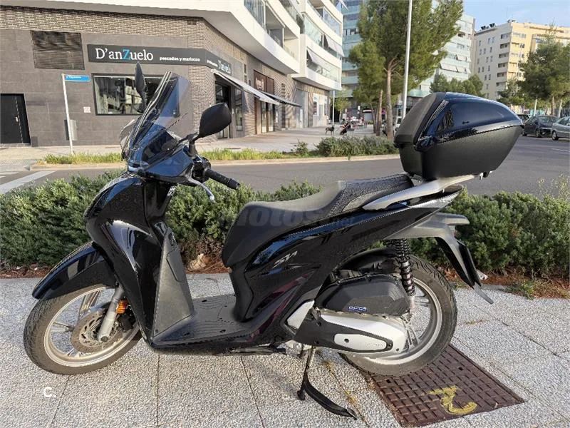 Honda SH125i – Vista 2