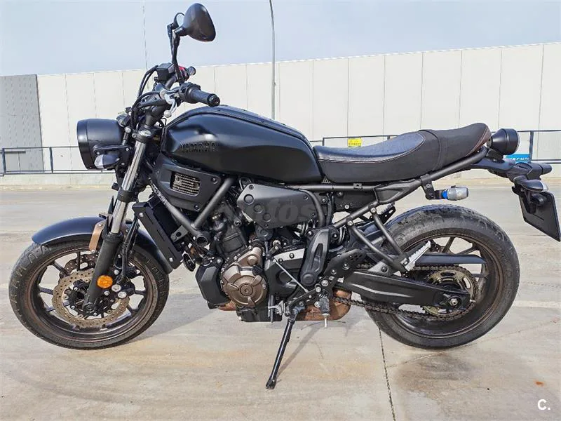 Yamaha XSR700 – Vista 3