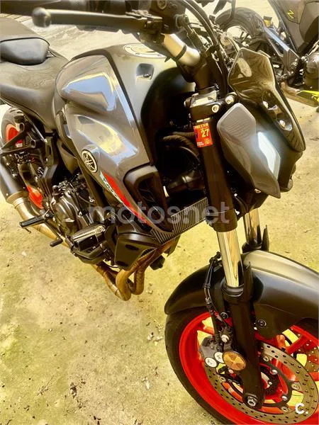 Yamaha MT-07 – Vista 12