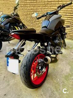 Yamaha MT-07 – Vista 6