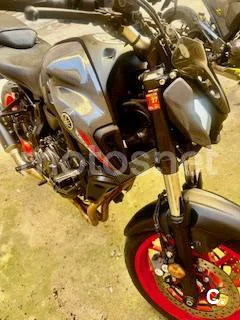 Yamaha MT-07 – Vista 9