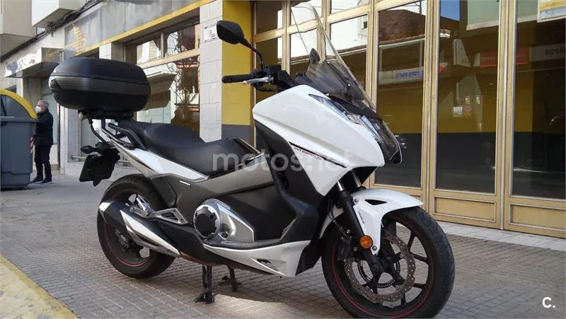 Honda Integra – Vista 2