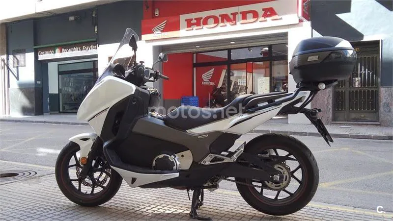 Honda Integra – Vista 4