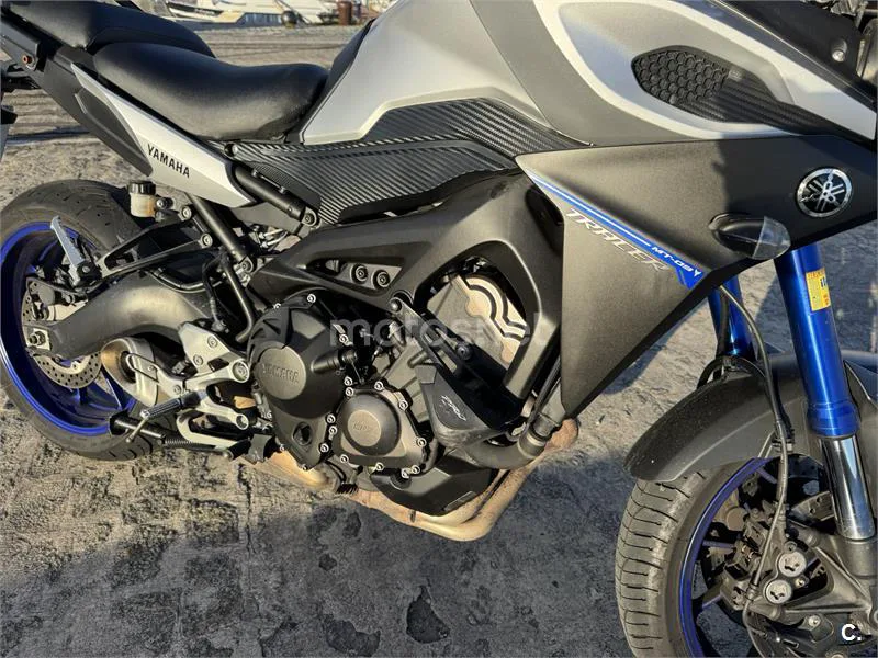 Yamaha MT-09 Tracer – Vista 7